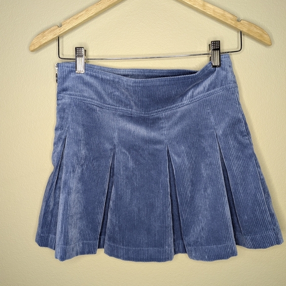 Jolie Blue Skater Mini Skirt with Pleats - Picture 3 of 5